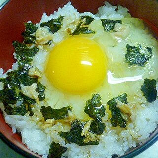 簡単♪アレンジ♪ツナと焼き海苔のたまごかけご飯